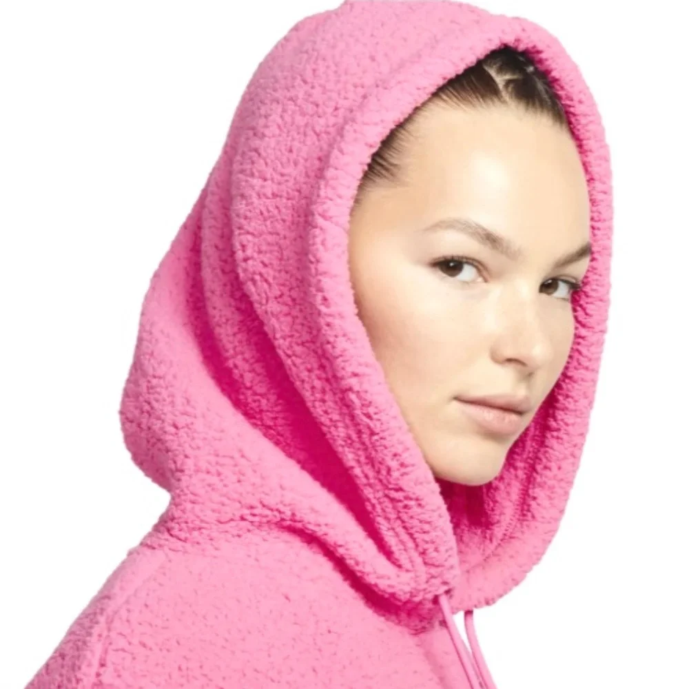 Nike iconic chest pink